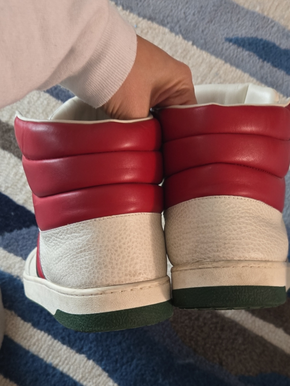 Gucci High-Top Leather Sneakers in Off-White with Red & Green Accents - Picture 8 of 8